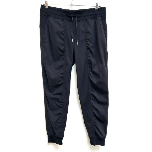 Lululemon Mid-Rise Dance Studio Jogger Black, Size 14 - Picture 6 of 14
